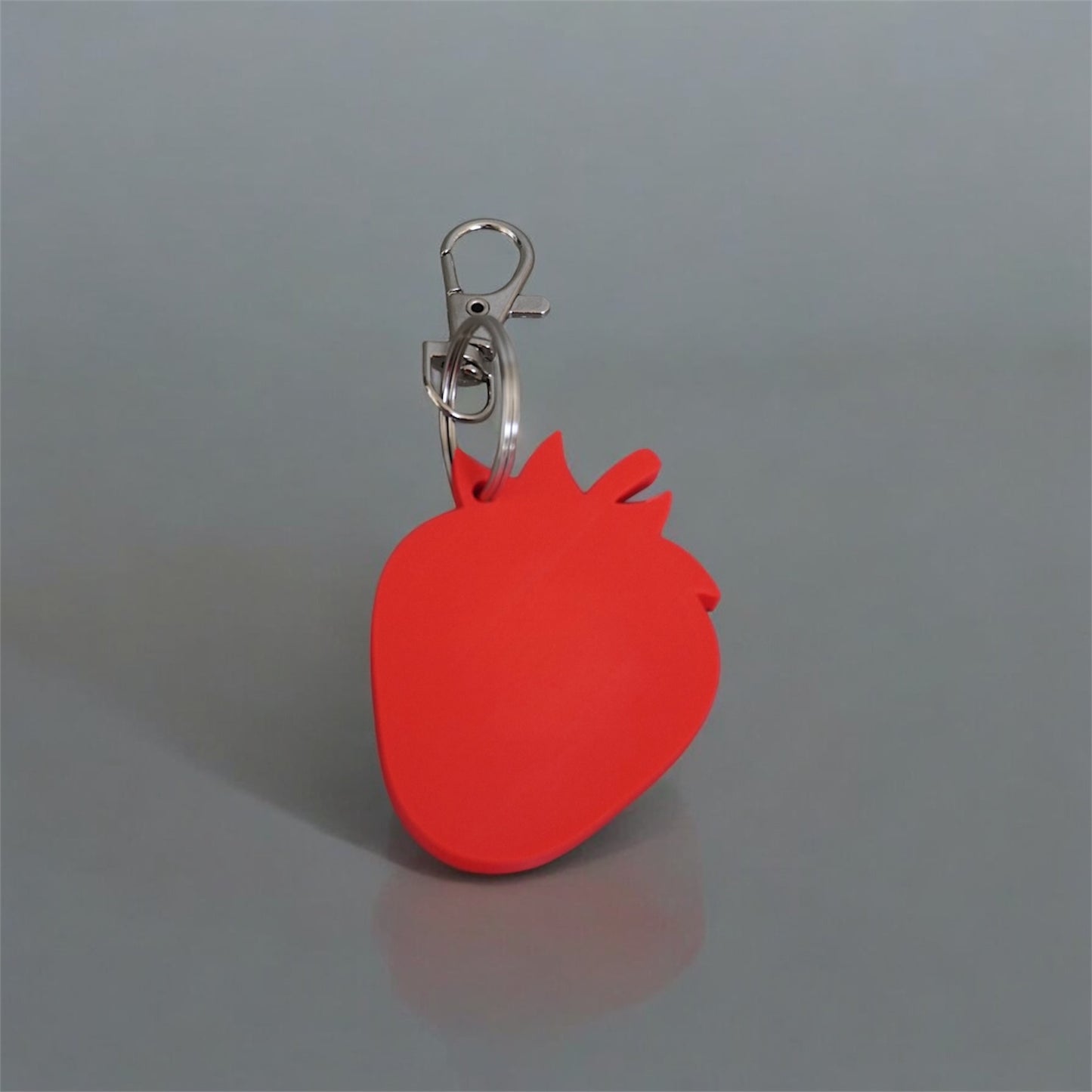 Strawberry NFC Bag Charm – Customizable Smart Accessory