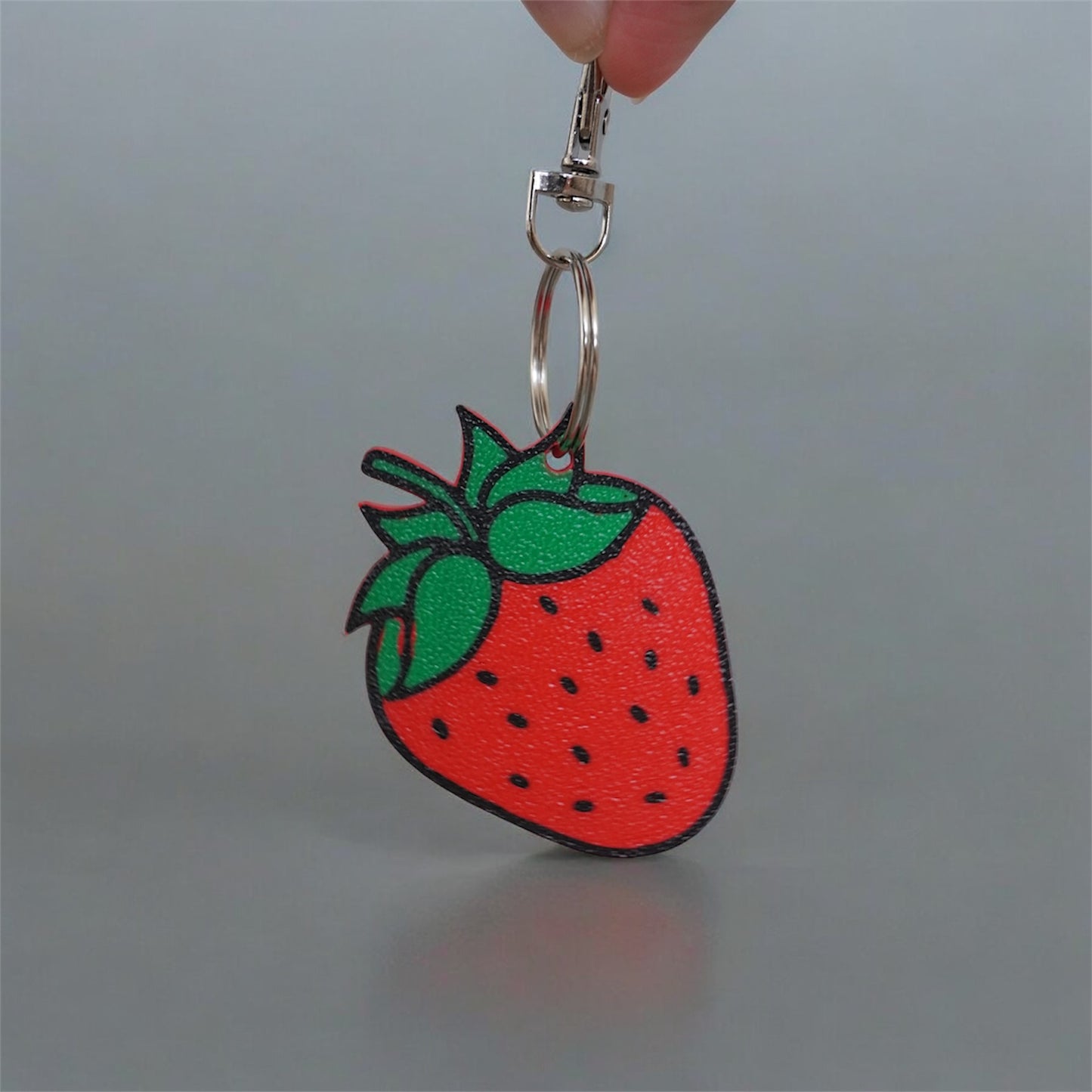 Strawberry NFC Bag Charm – Customizable Smart Accessory