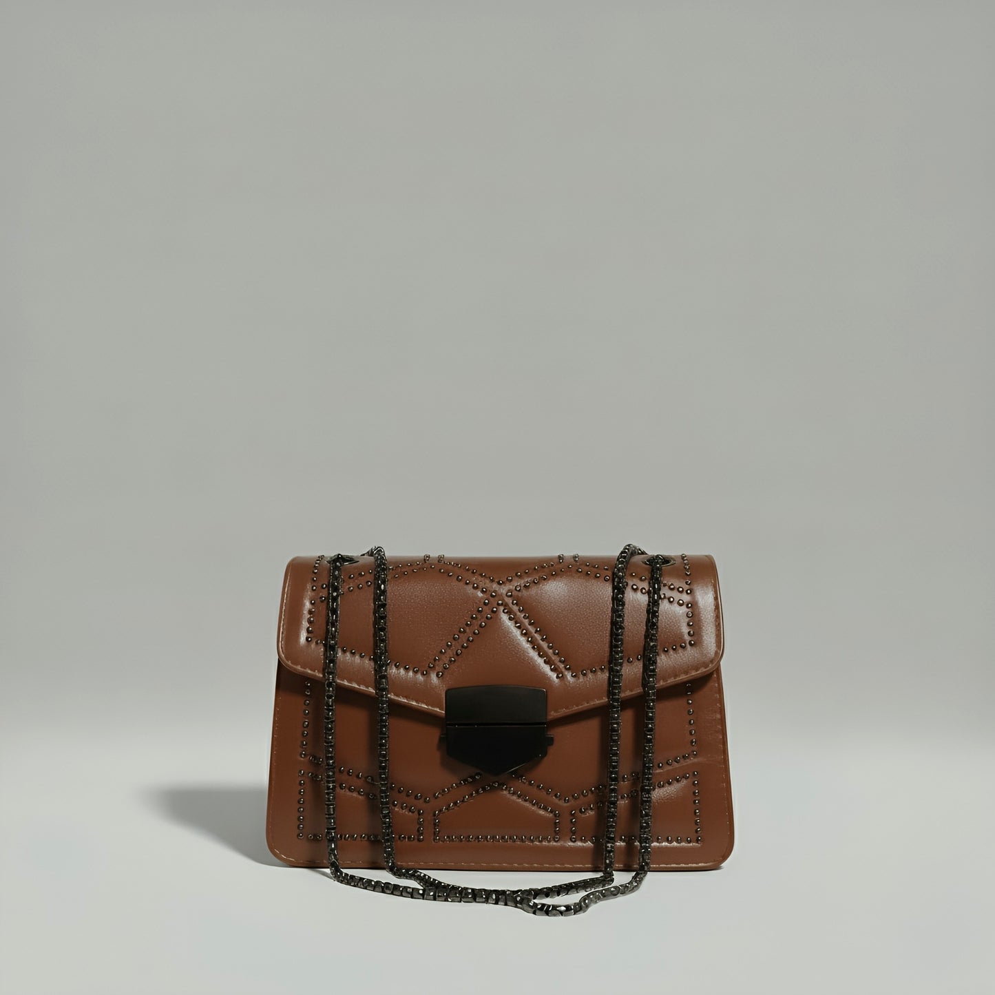 Elegant Aura Crossbody Bag – Chic Chain Strap & Luxurious Leather | Rotta