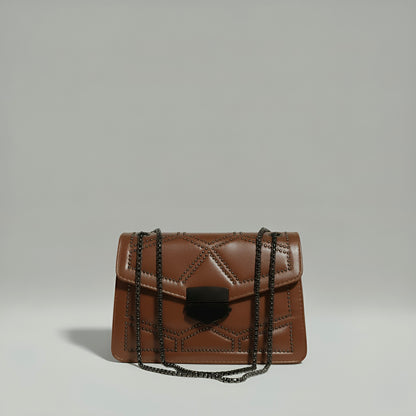 Elegant Aura Crossbody Bag – Chic Chain Strap & Luxurious Leather | Rotta