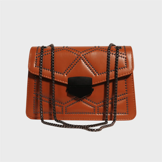Elegant Aura Crossbody Bag – Chic Chain Strap & Luxurious Leather | Rotta rotta.ca
